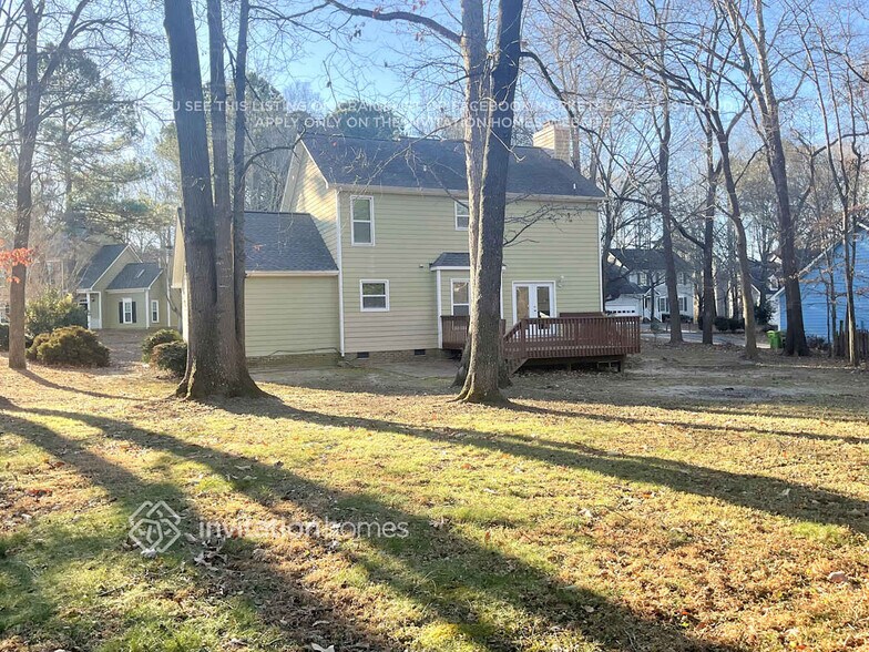 Building Photo - 3349 Daingerfield Dr