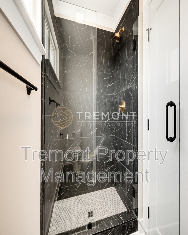 Building Photo - 1223 J Andrews Pl