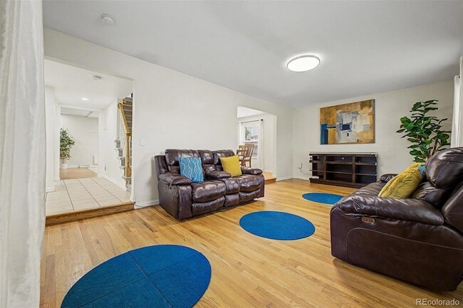 Building Photo - 11467 E Amherst Cir S
