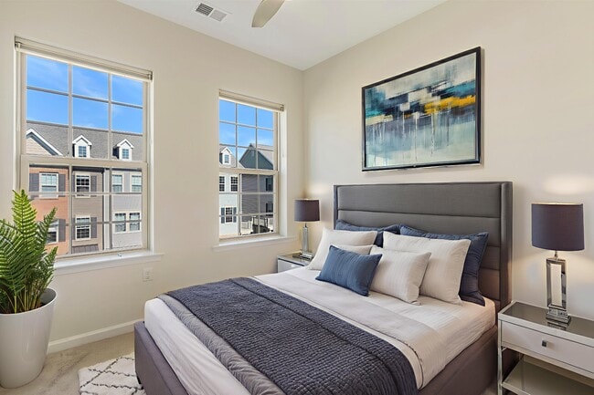 Building Photo - 17 Gala Ct