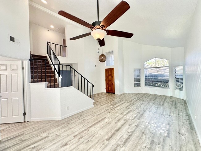Building Photo - Beautiful & Updated Two-Story on a Quiet Cul-De-Sac, Private Fenced Yard Space, & Just Minutes to...