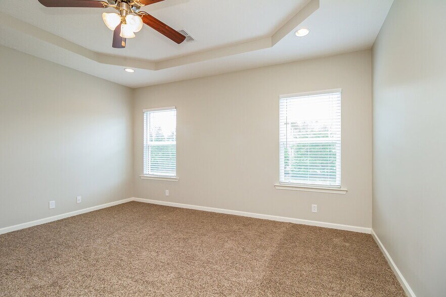 Building Photo - 2527 Salem Glen Xing