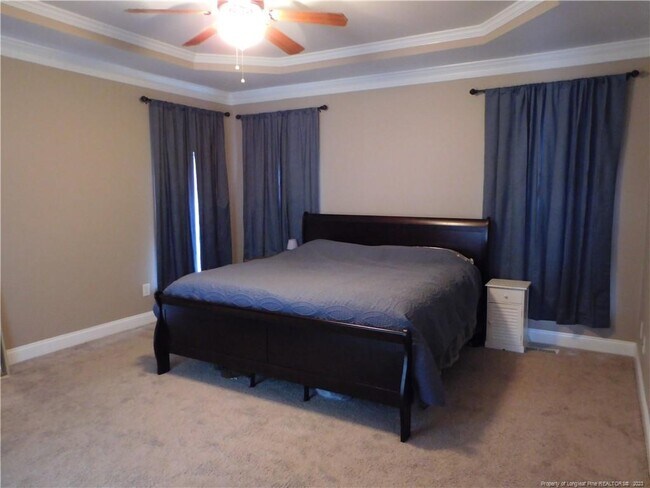 Building Photo - 100 Heather Brook Cir