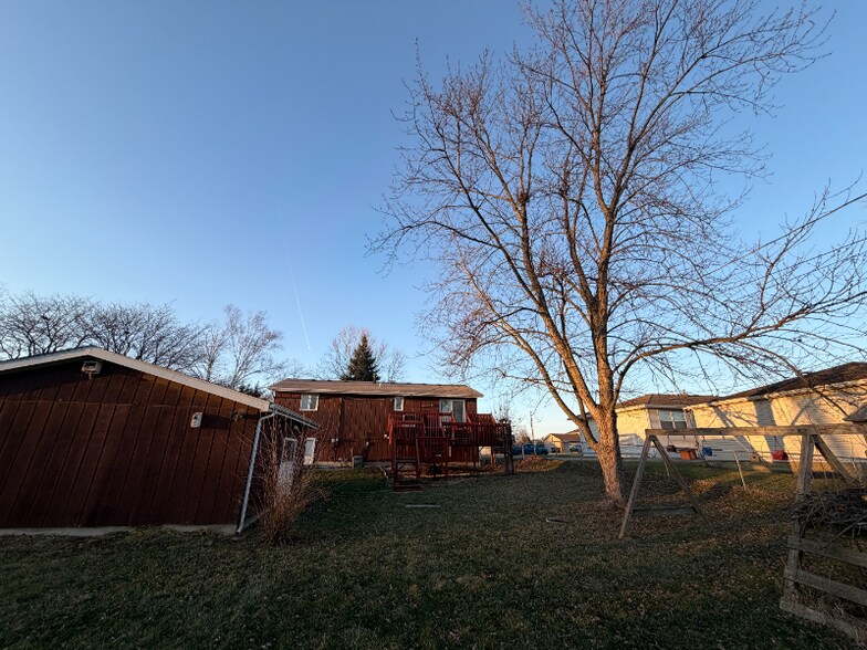 Building Photo - 7431 W 83rd Ln