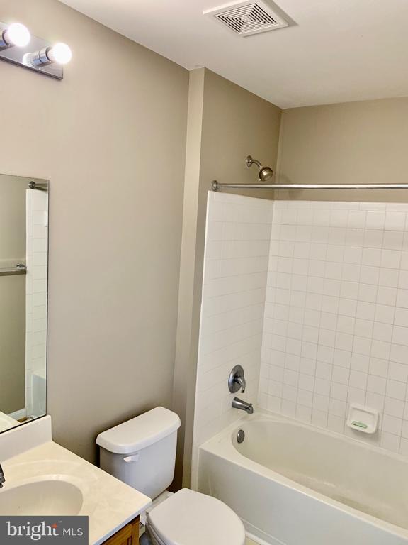 Building Photo - 6149 Stonehenge Pl