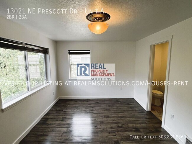 Building Photo - 13021 NE Prescott Dr