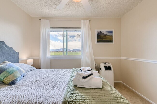 Building Photo - 1858 Centaur Cir