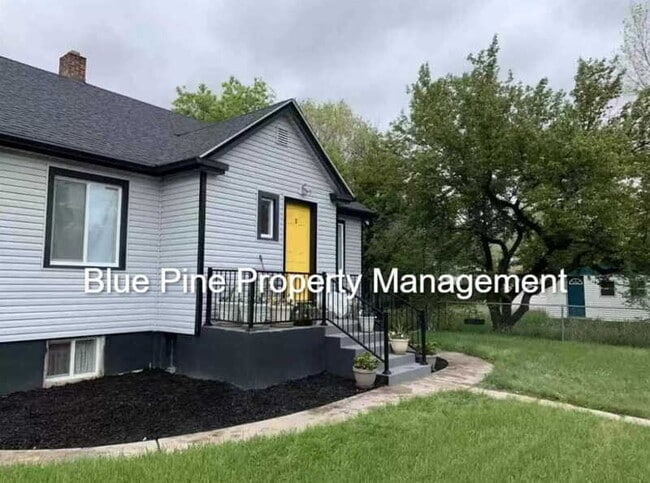 Building Photo - 306 Lawton St