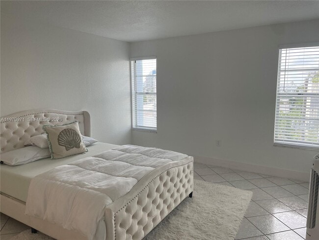 Building Photo - 7705 Abbott Ave