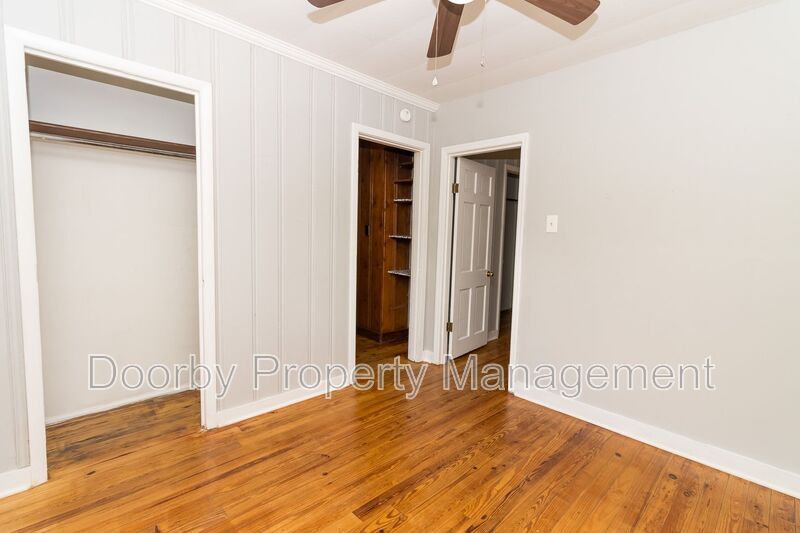 Building Photo - 3302 Harrison Pike
