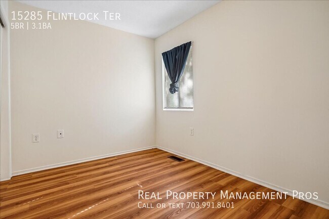 Building Photo - 15285 Flintlock Terrace