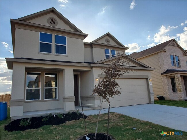 Primary Photo - 4001 Woodside Dr