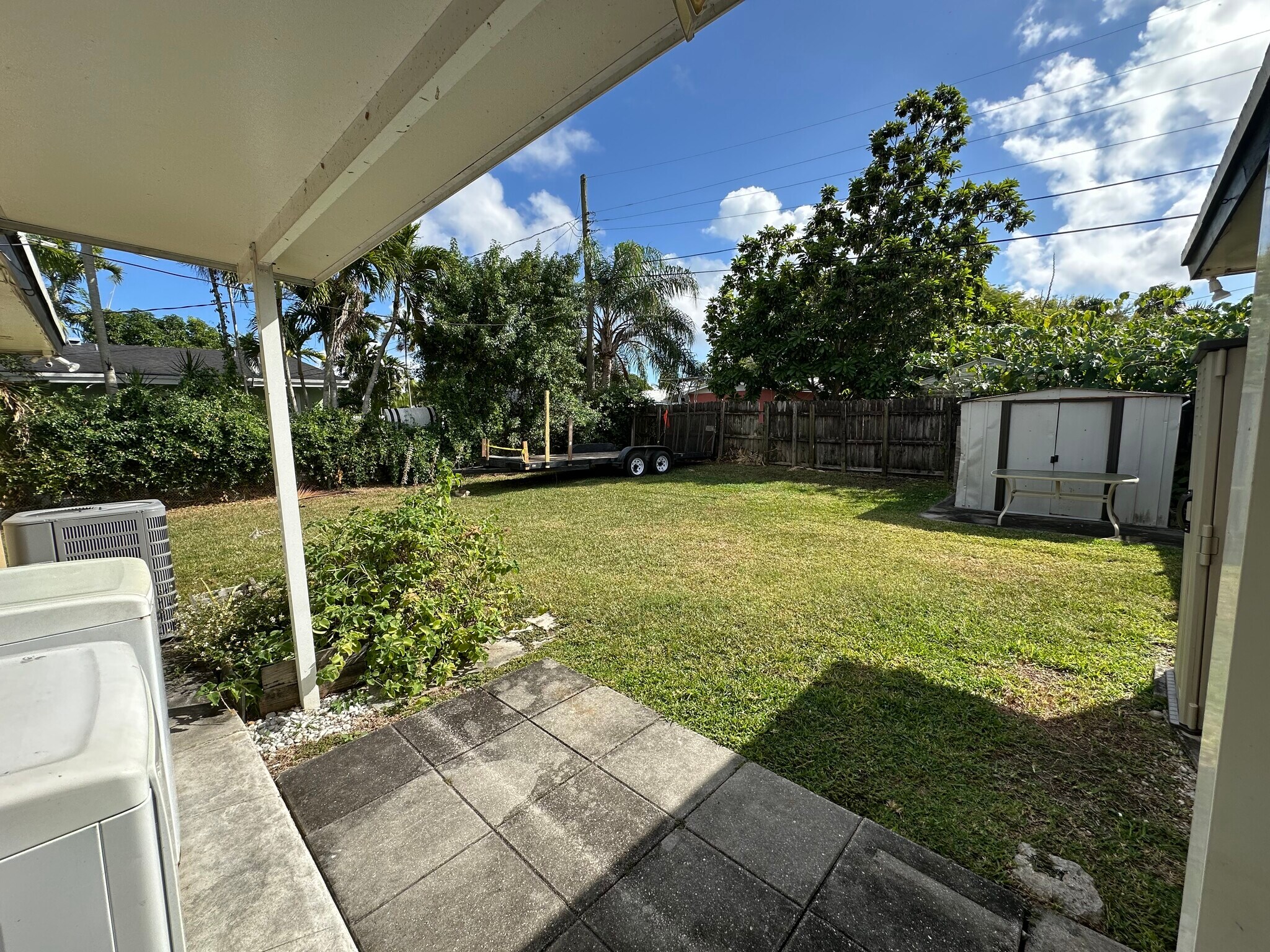 Building Photo - 8920 SW 149th Ter