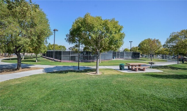 Building Photo - 7216 Campolina Ct