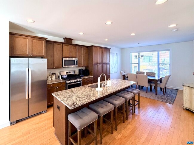 Building Photo - 133 Junction Ln