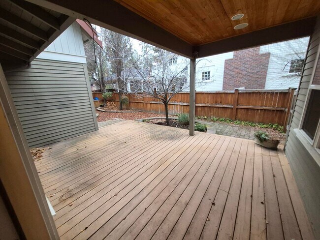 Building Photo - 4 bed 2.5 Bath Northwest Crossing - NWX -Coming Soon