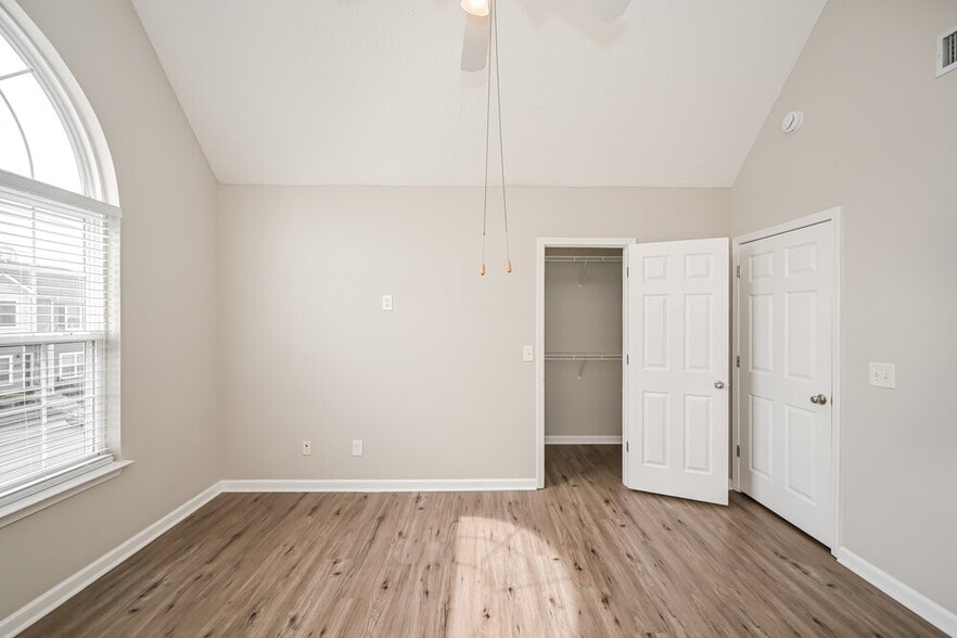 Building Photo - 104 David Bolin Dr