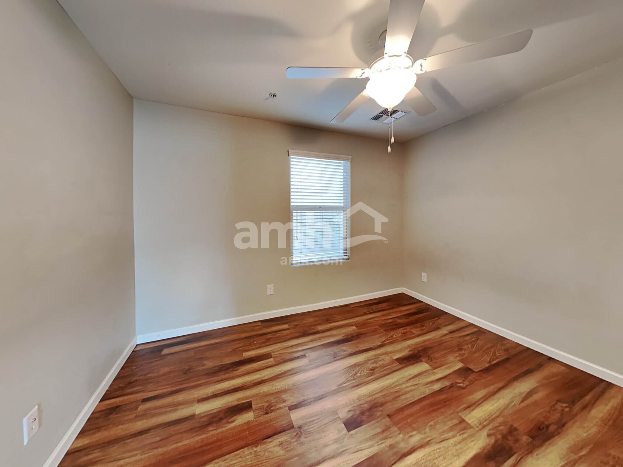 Building Photo - 20777 W Maiden Ln