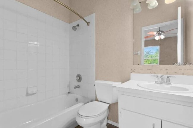 Building Photo - 6308 Bayside Key Dr