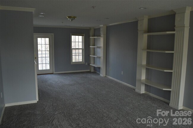 Building Photo - 110 Steam Engine Dr