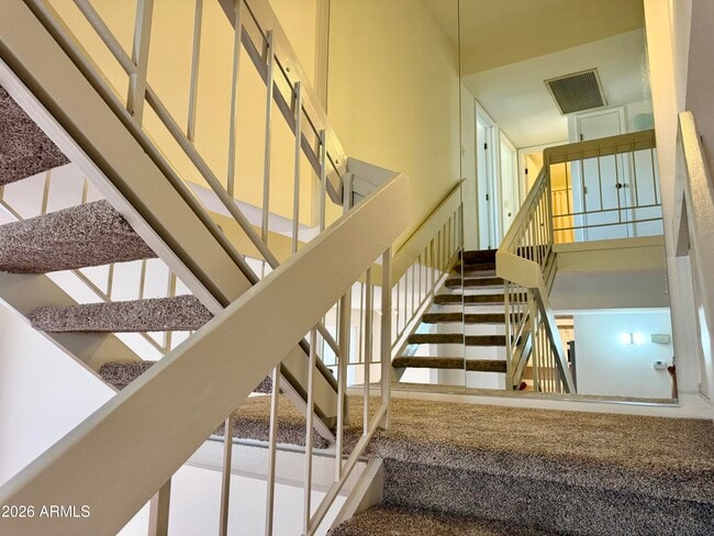 Building Photo - 5631 N 79th St