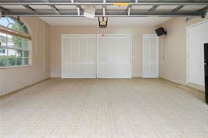 Building Photo - Sunny Isles Boulevard, North Miami Beach, ...