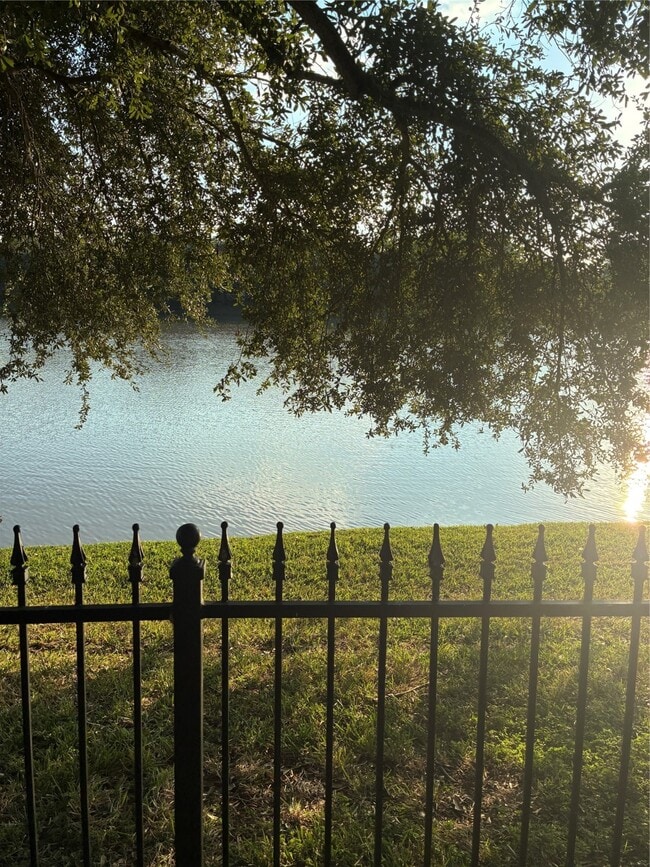 Building Photo - 2203 Summer Bay Ct