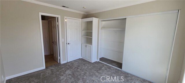 Building Photo - 709 Oceanhill Dr