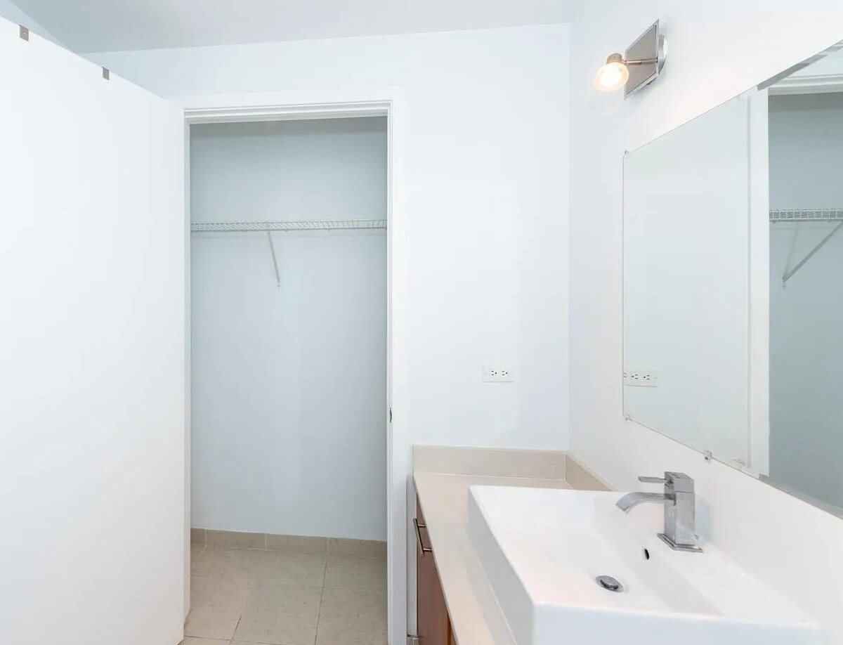 Building Photo - 3301 NE 1st Ave