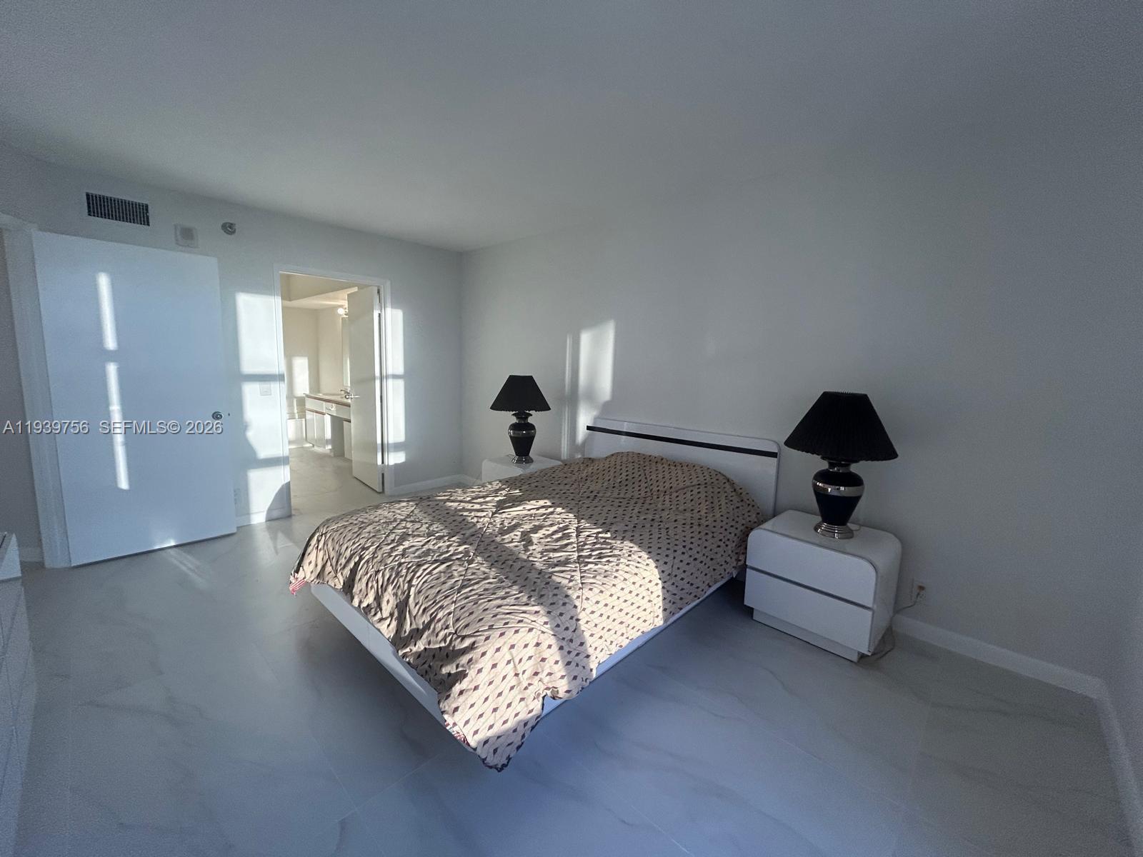 Building Photo - 3400 NE 192nd St