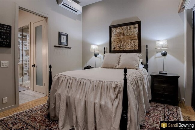 Building Photo - 1308 Jackson St