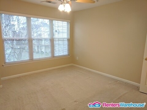 Building Photo - 2032 University Blvd W