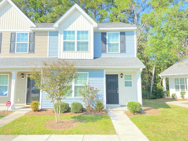 Building Photo - 467 Truman Dr