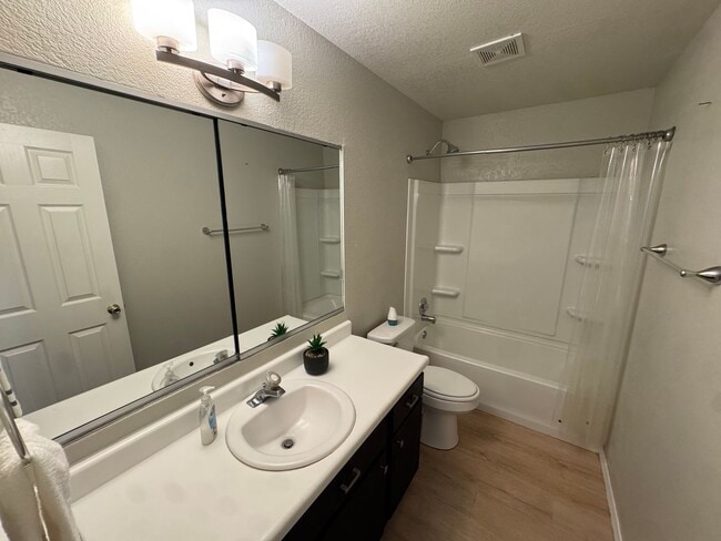 Building Photo - 20 Mc Gee St