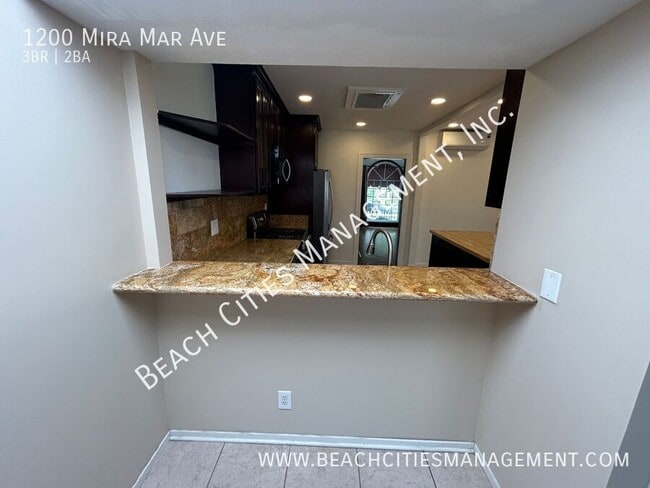 Building Photo - 1200 Mira Mar Ave