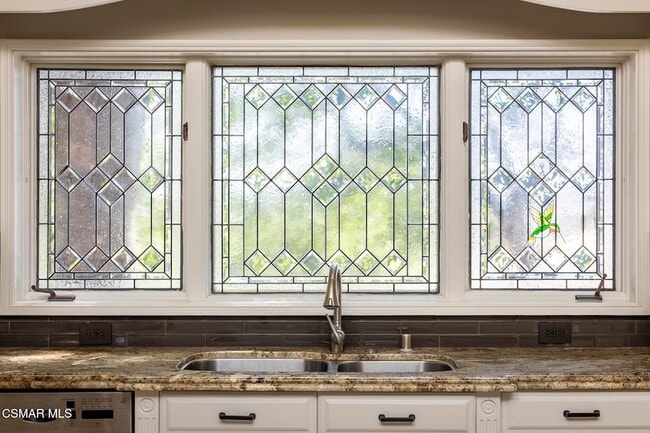 Building Photo - 4525 Rayburn St