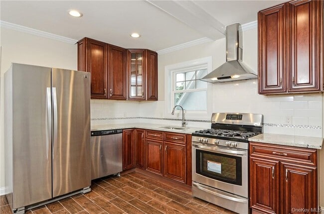 Building Photo - 304 Battle Ave