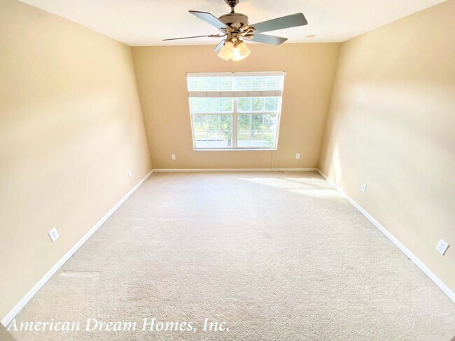 Building Photo - 10973 Willow Ridge Loop