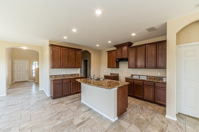 Building Photo - 11234 Sierra Gorda Dr