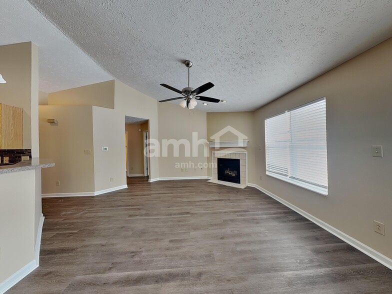 Building Photo - 9013 Scoter Ct