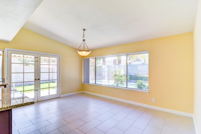 Building Photo - 5221 Percheron St