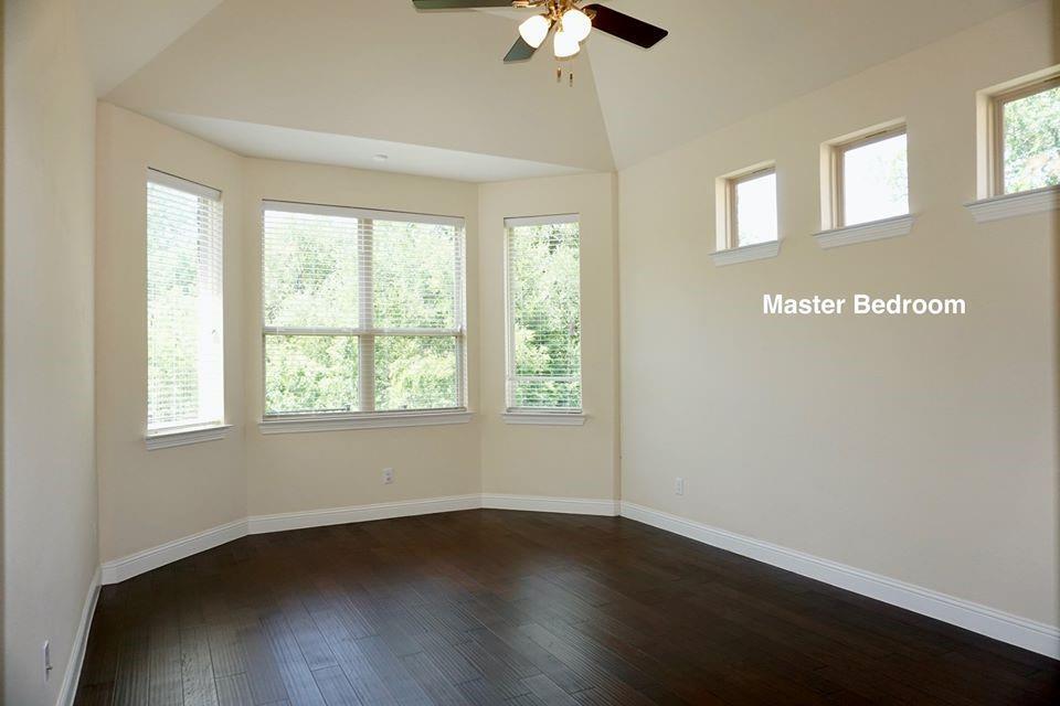 Building Photo - 10695 Villanova Dr