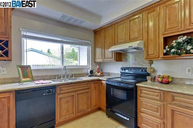 Building Photo - 34134 Auden Ct