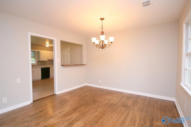 Building Photo - 1607 Clb Vw Dr NW