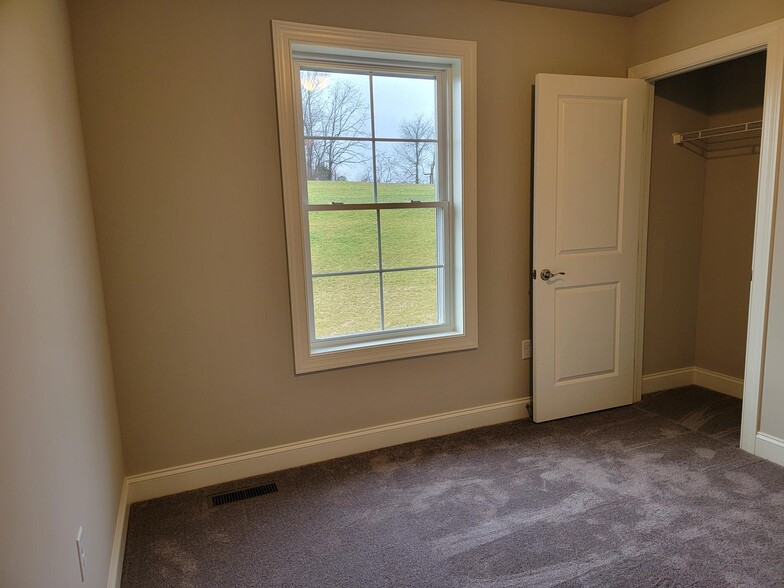 Building Photo - 169 Sage Blvd