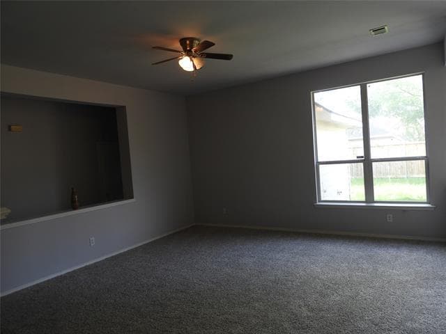 Building Photo - 9132 Harrisburg Ln