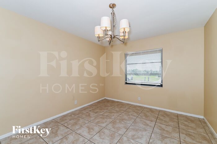Building Photo - 2511 Broad Ranch Dr