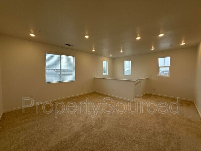 Building Photo - 1753 Lacey Ave