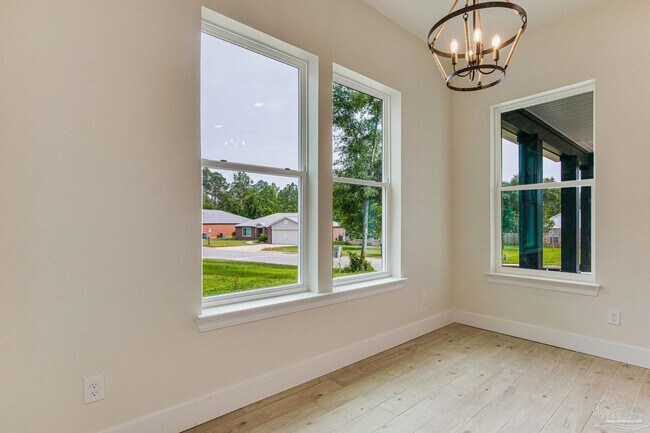 Building Photo - 412 Elcino Dr