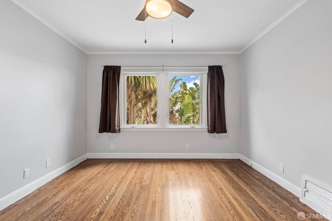 Building Photo - 112 Baden St